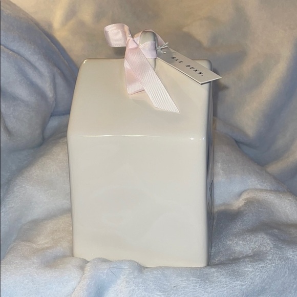 Rae Dunn Ceramic “Mama Bird” Bird House - Picture 4 of 4